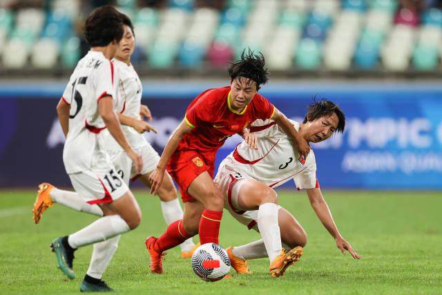 V站体育新闻-朝鲜女足现身北京转机 沙特主场真的比大连好么？