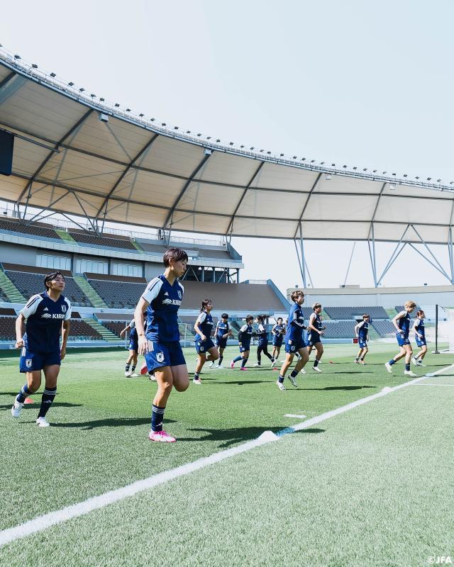 1708680911906029520.jpg 429651333_377872141537885_6196017078229462080_n.jpg